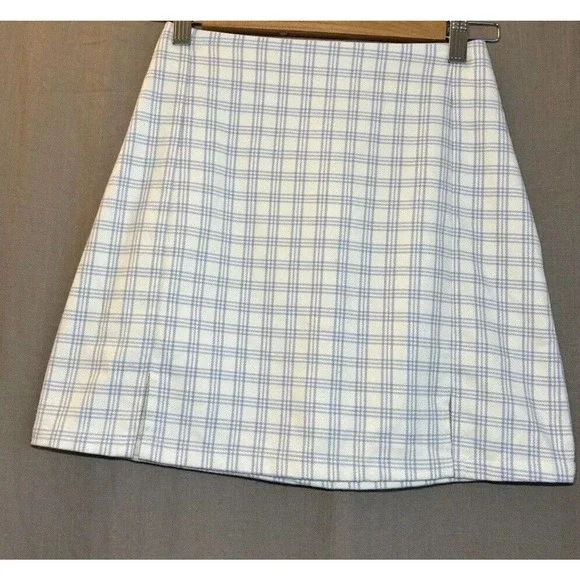 BRANDY MELVILLE Juniors Cute Soft BLUEWHITE PLAID CARA High Rise Mini Skirt - Picture 14 of 15